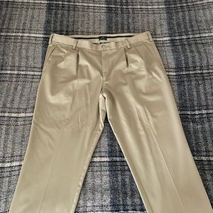 Nautica Mens Classic Fit Dress Pants 42 x 30